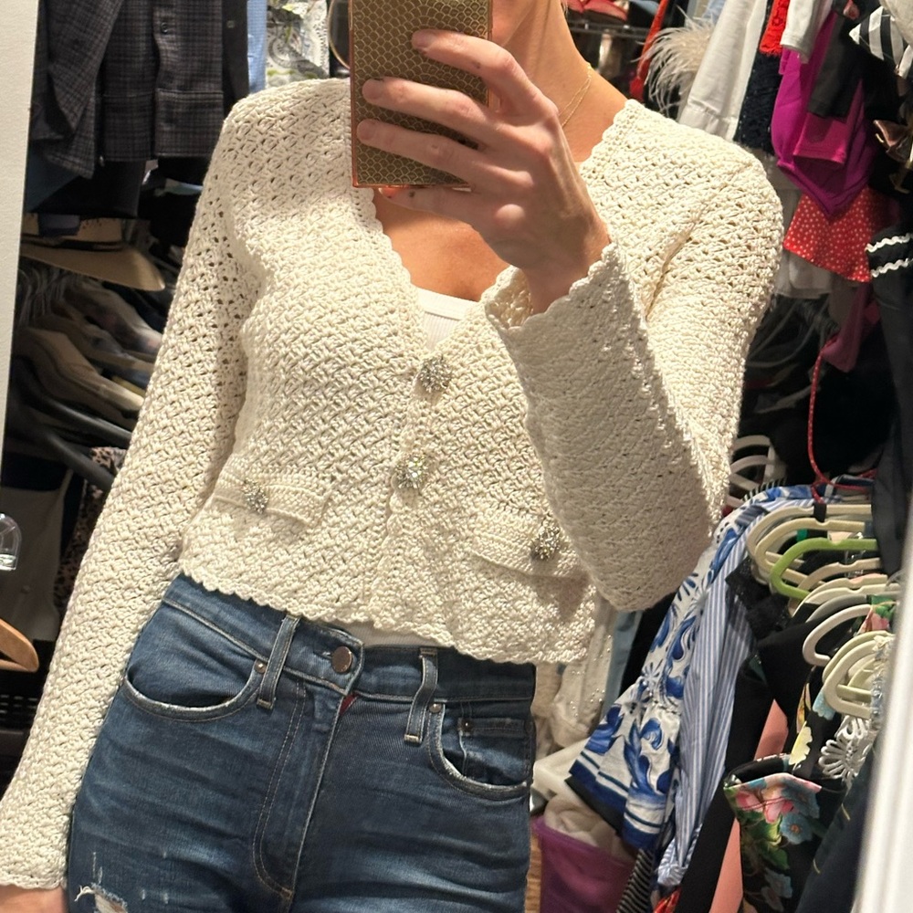 GENERATION LOVE
Joy Plunge Neck Cropped Knit Cardigan XS